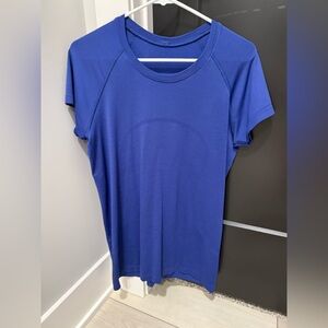 Lululemon Swiftly Tech Short Sleeve Tee blue  Size 12
